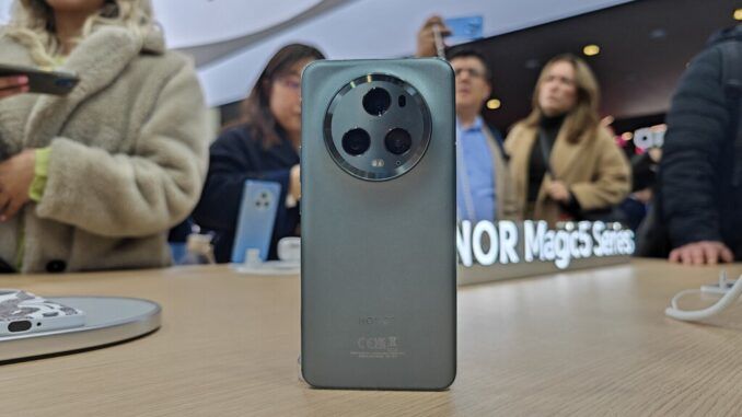 Cuéntanos lo que más te gusta del HONOR Magic5 Pro, participa en nuestro sorteo y este móvil de gama alta puede ser tuyo