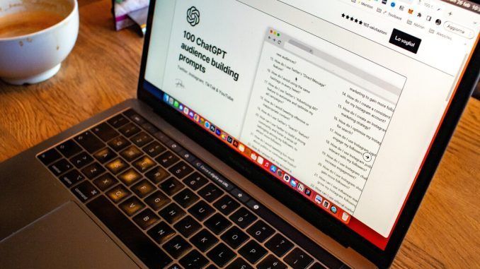 ChatGPT promete mejorar nuestra productividad radicalmente. El MIT lo ha investigado y su conclusión es clara